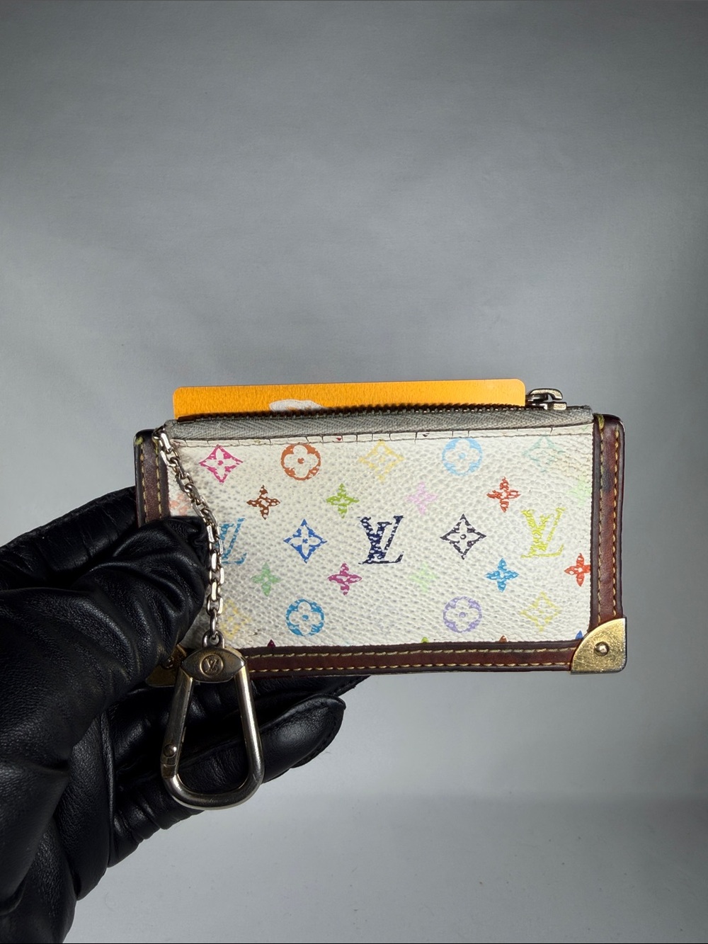 Authentic Louis Vuitton White Murakami Key Cles